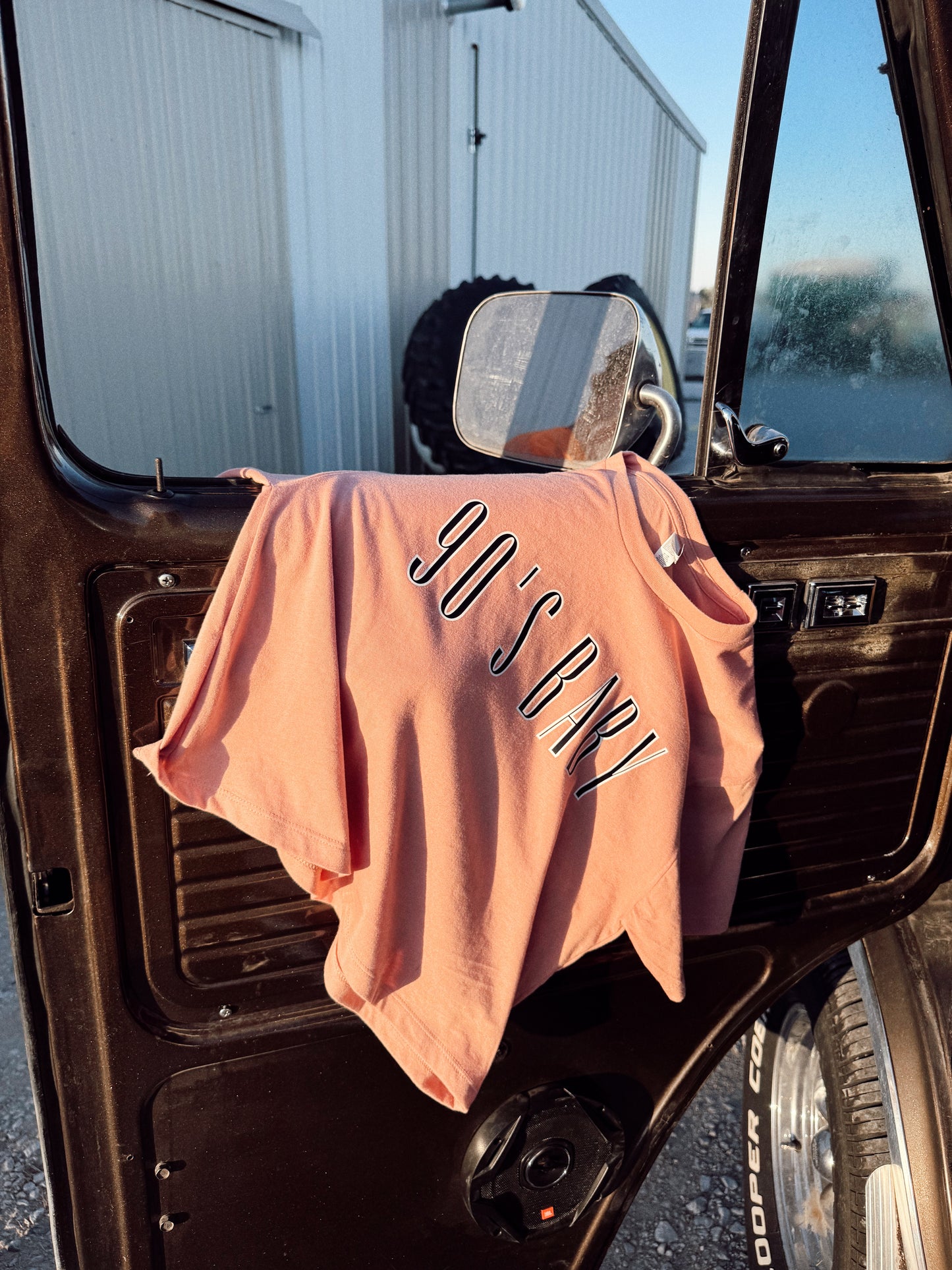 90’s baby cropped tee